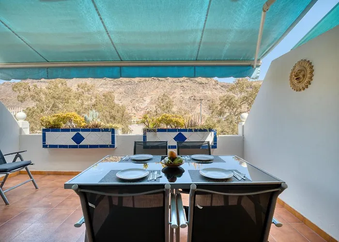 Amarre Pool דירה