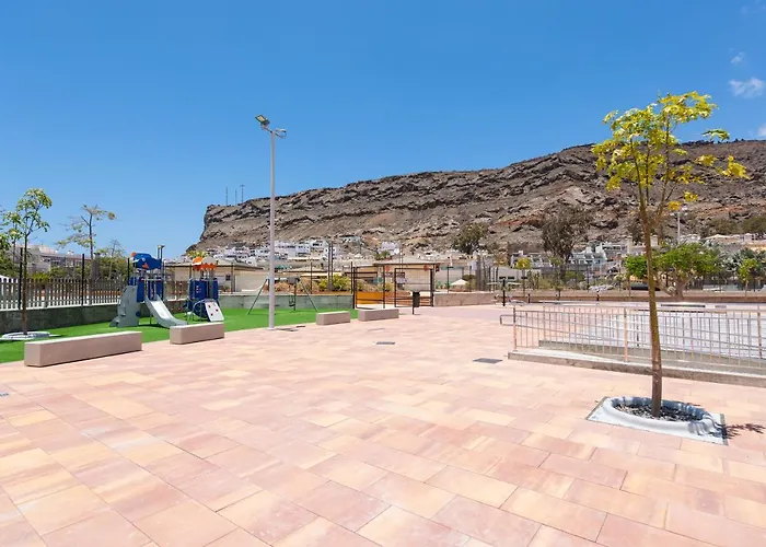 Amarre Pool פוארטו דה מוגן