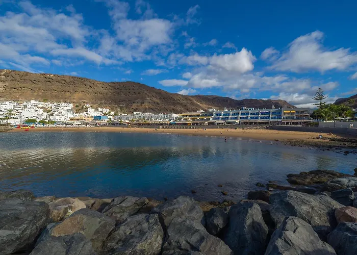 Amarre Pool דירה